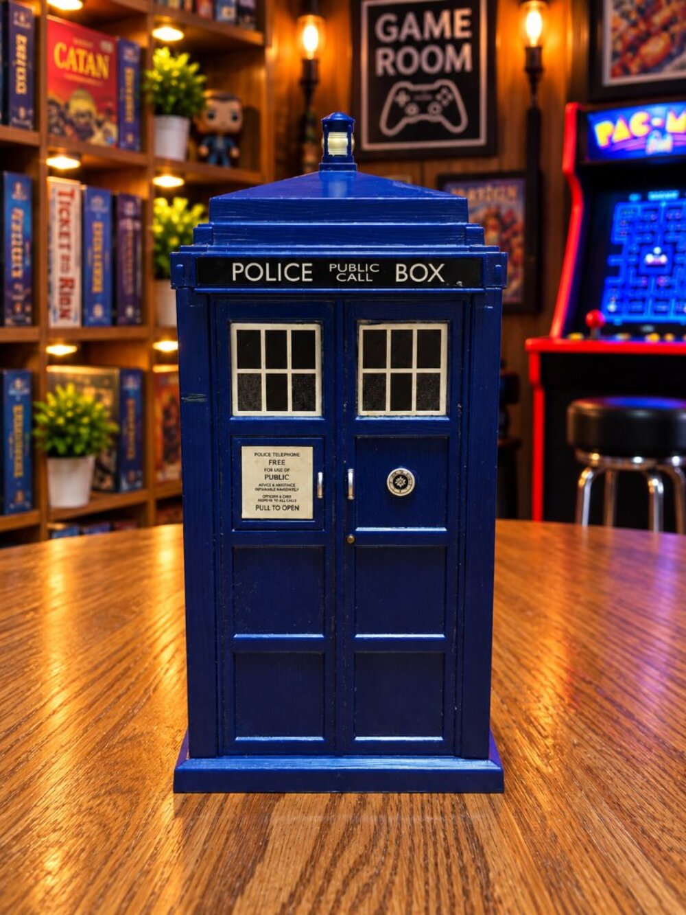 Doctor Who TARDIS Collector's Edition Yahtzee